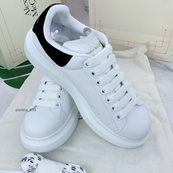 Alexander McQueen Oversized low-top sneakers - Picture 9 of 9